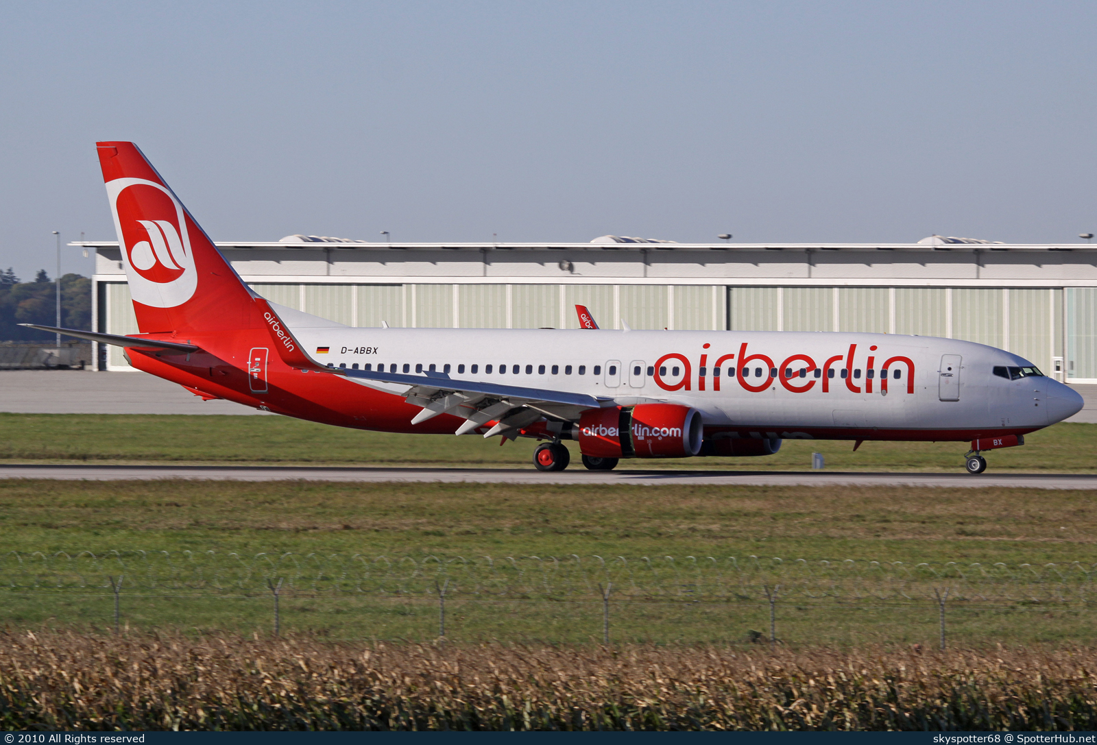 Photo of D-ABBX - Boeing 737-808 operated by Air Berlin