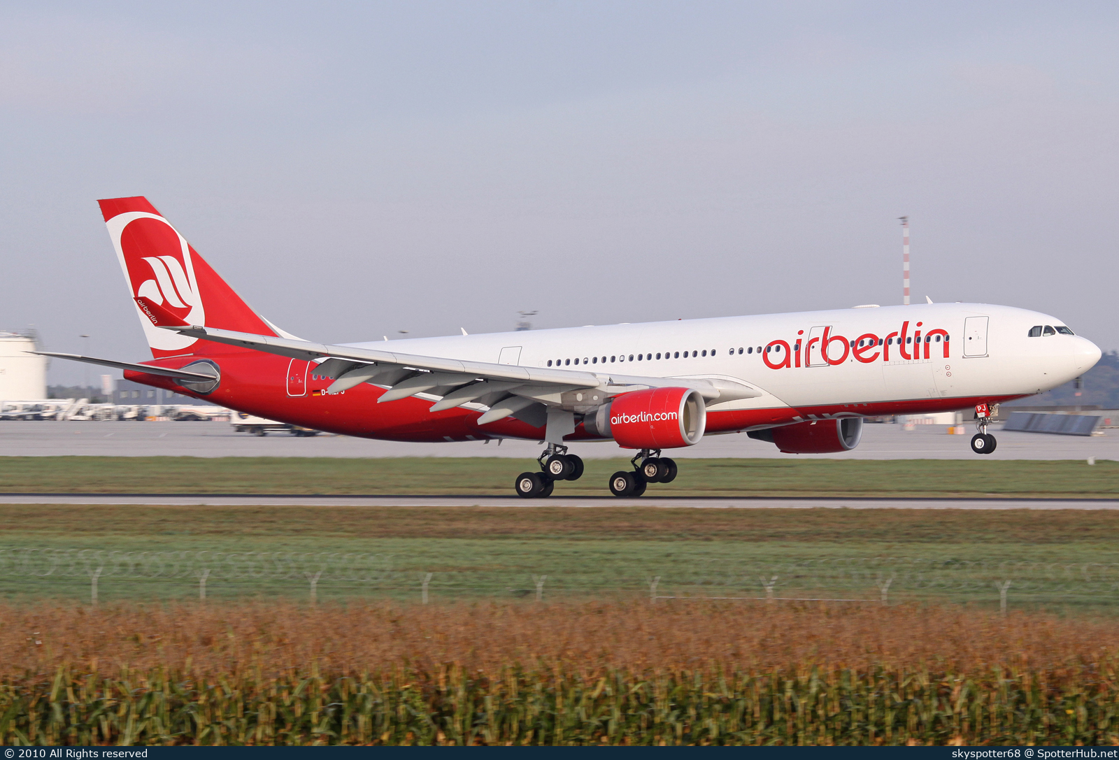 Photo of D-ALPJ - Airbus A330-223 operated by Air Berlin