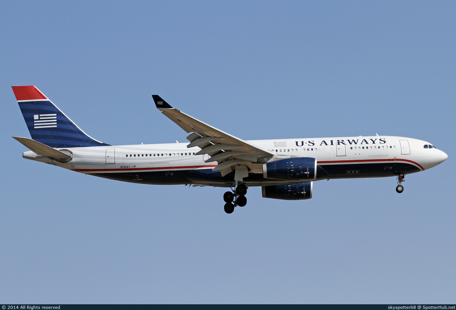 Photo of N281AY - Airbus A330-243 operated by US Airways