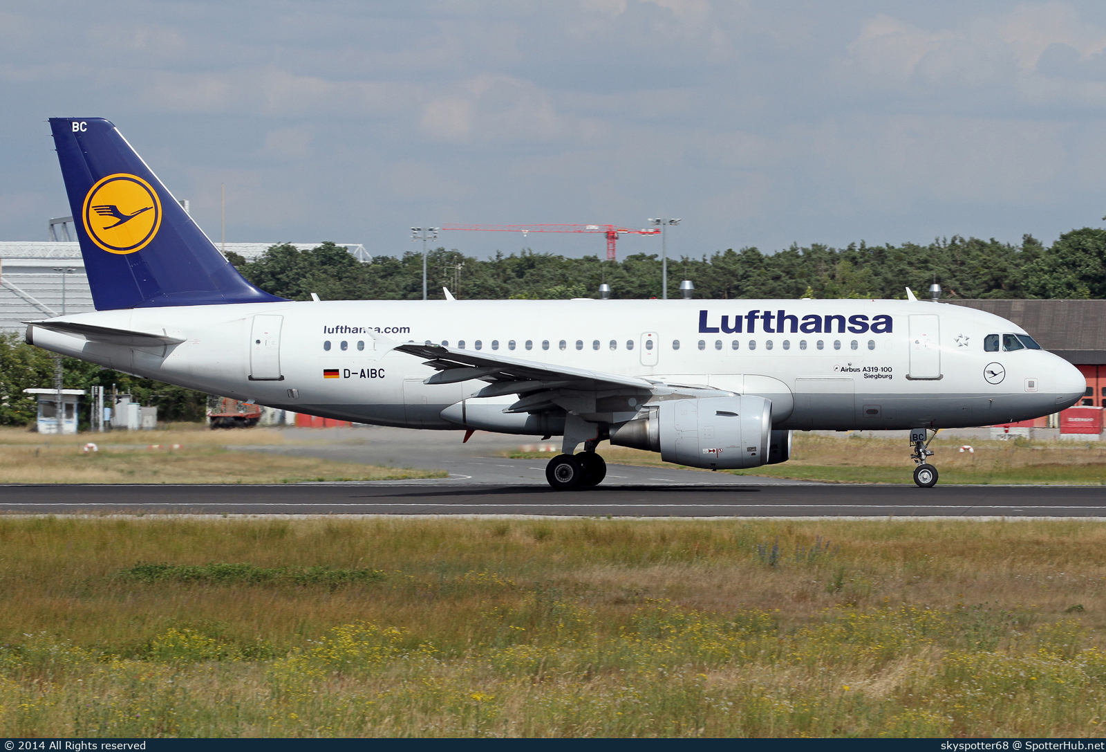 Photo of D-AIBC - Airbus A319-112 operated by Lufthansa
