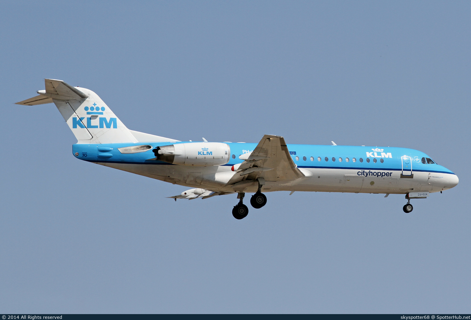 Photo of PH-KZU - Fokker 70 operated by KLM Cityhopper