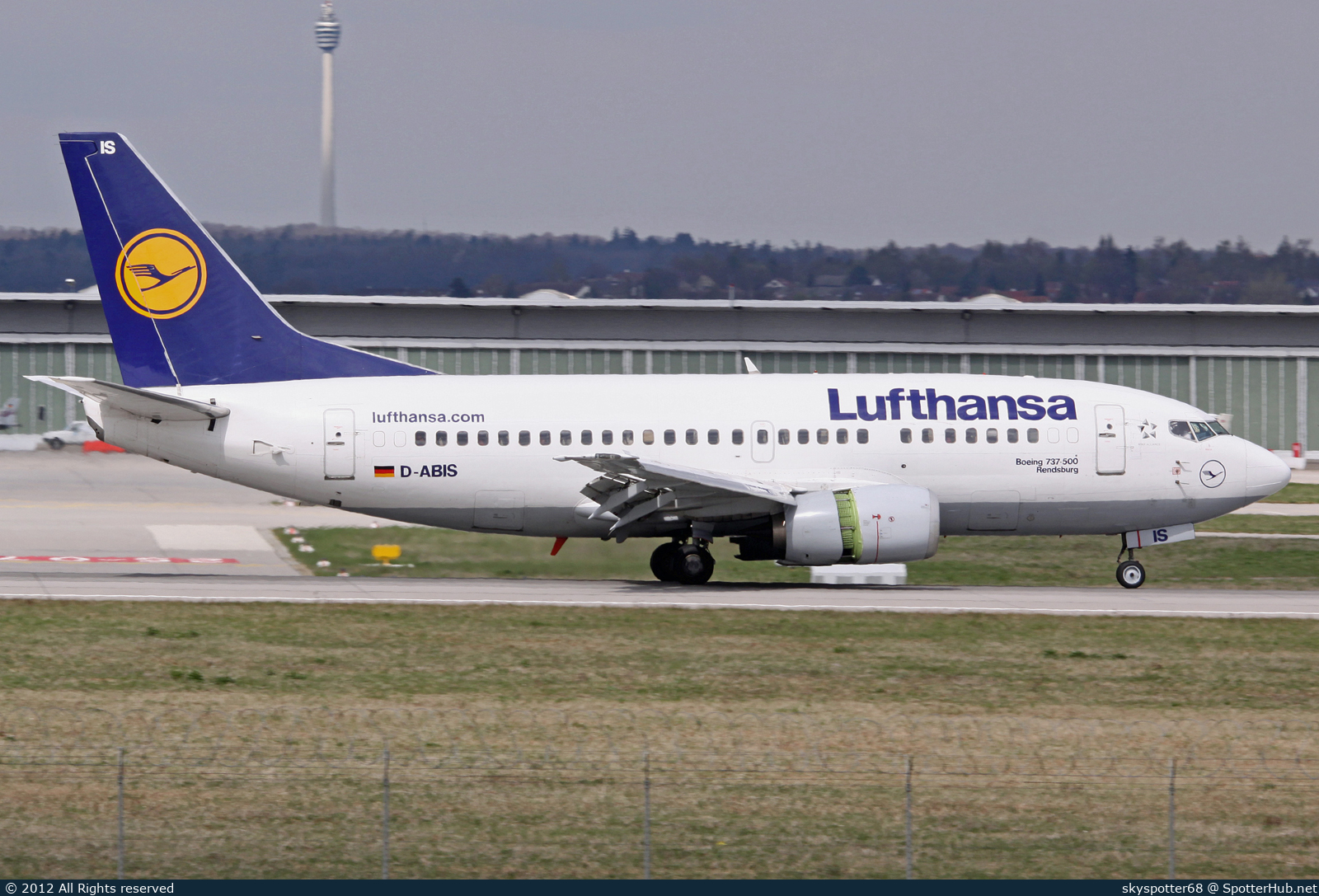 Photo of D-ABIS - Boeing 737-530 operated by Lufthansa