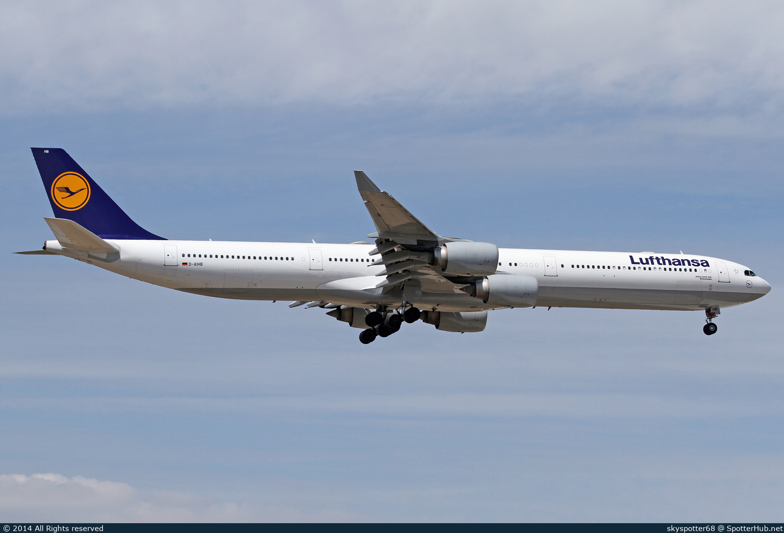 Photo of D-AIHB - Airbus A340-642 operated by Lufthansa