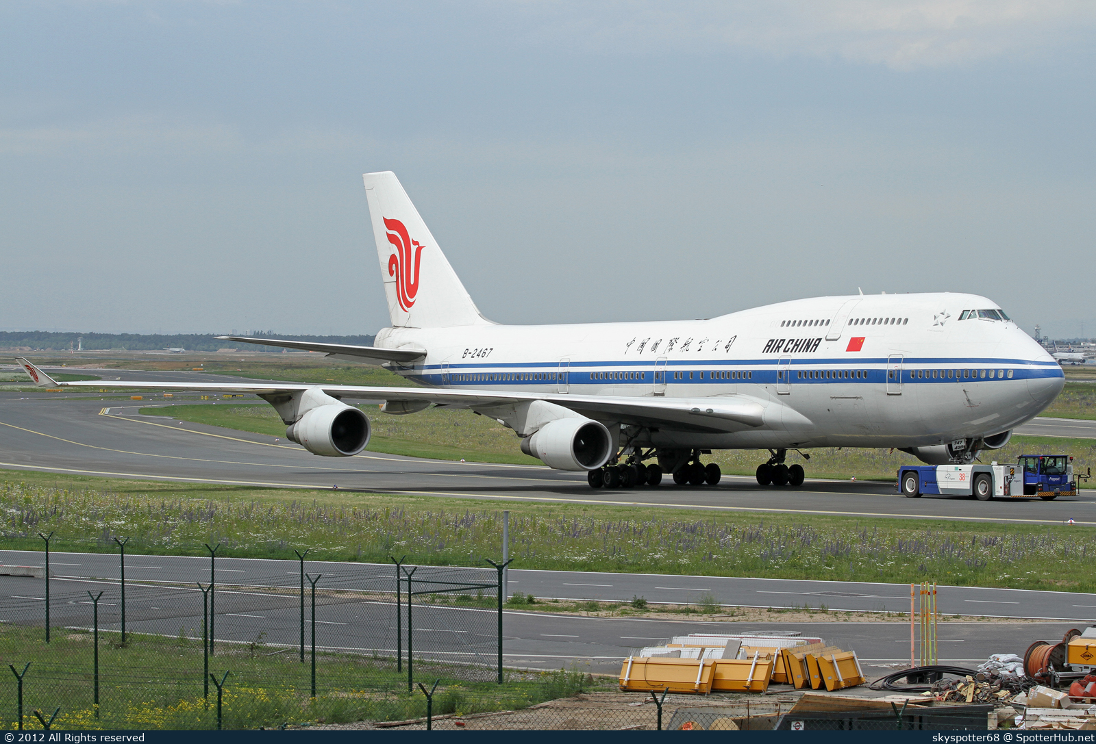 Photo of B-2467 - Boeing 747-4J6(M) operated by Air China