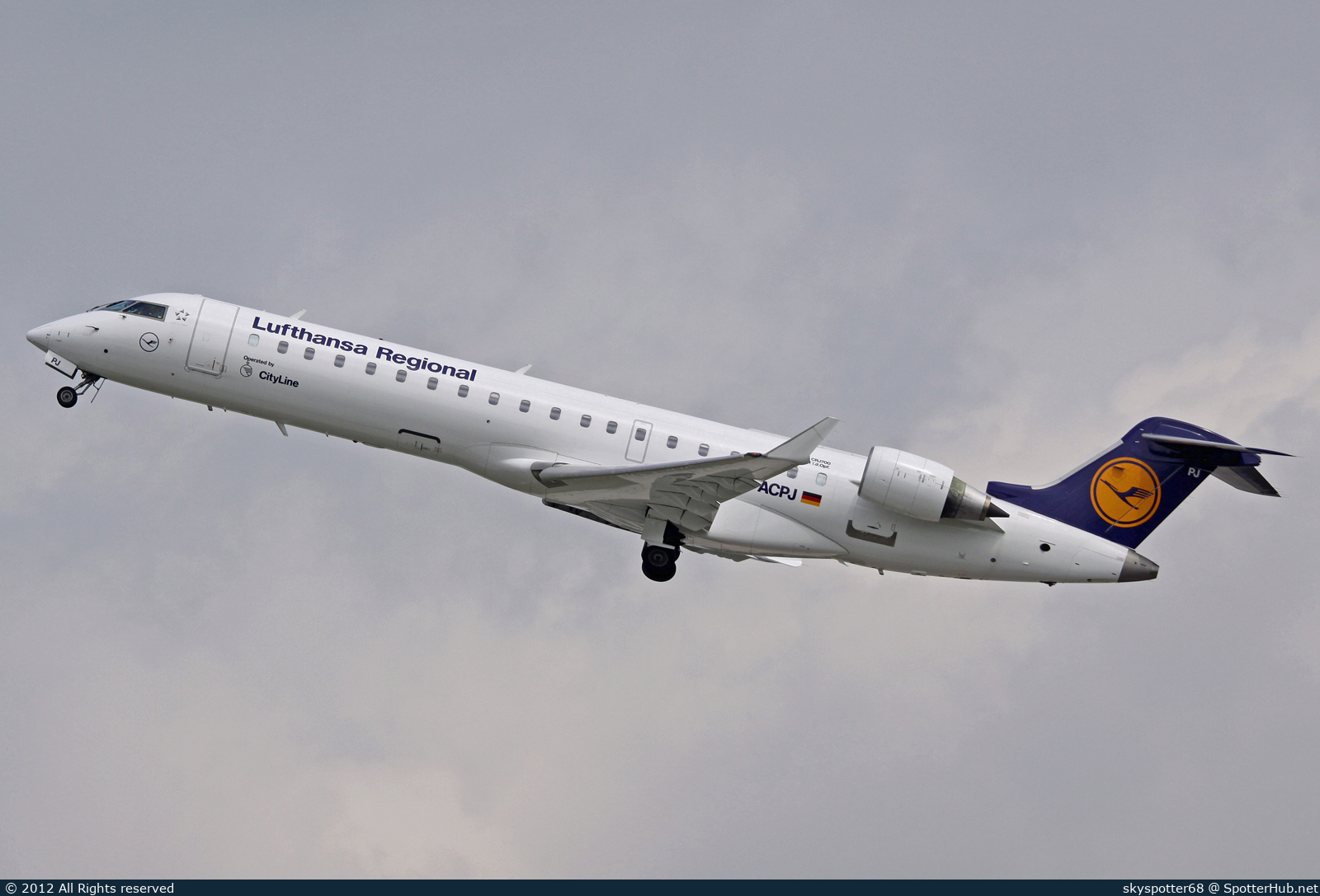 Photo of D-ACPJ - Bombardier CRJ-701ER operated by Lufthansa CityLine