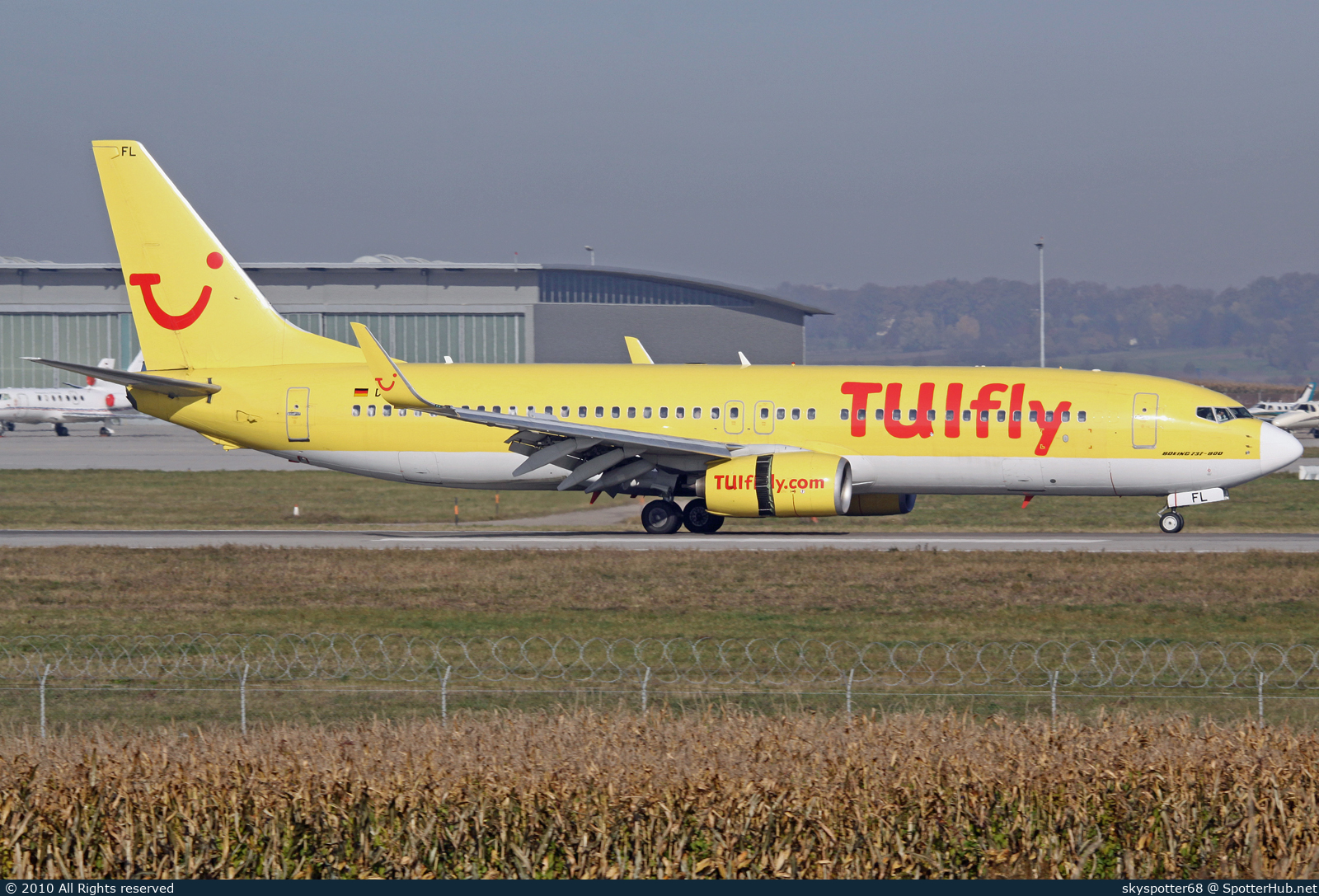 Photo of D-AHFL - Boeing 737-8K5 operated by TUIfly