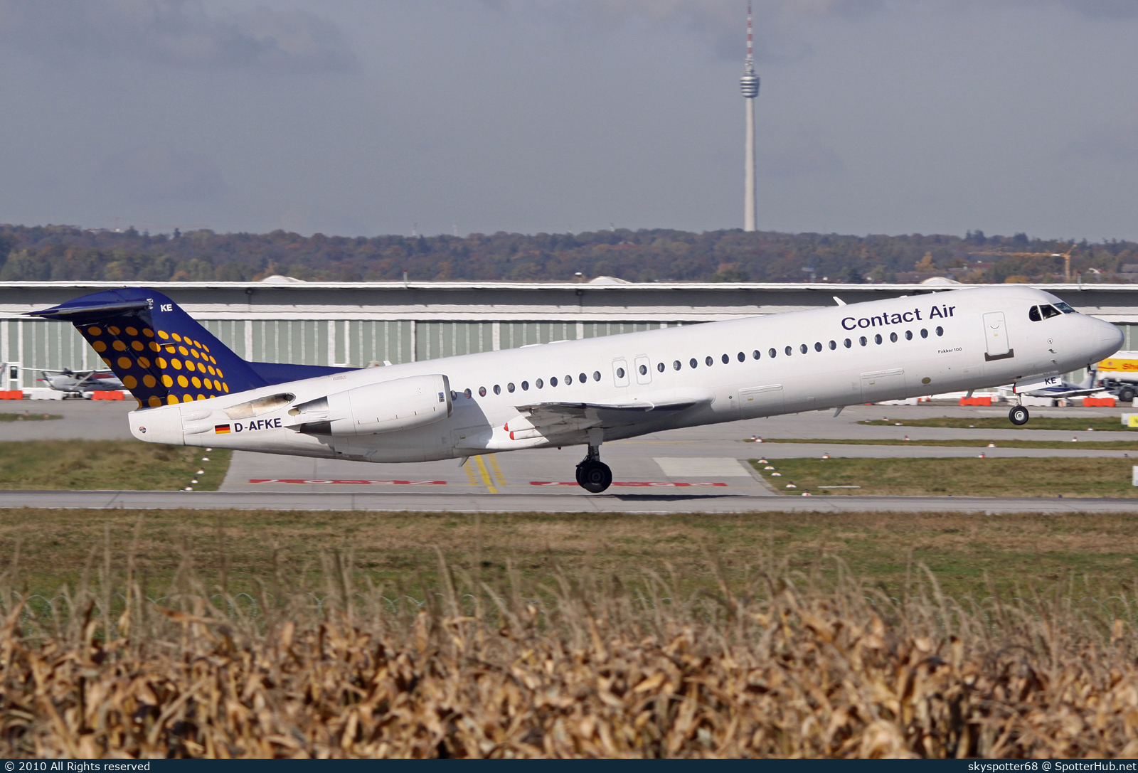 Photo of D-AFKE - Fokker 100 operated by Contact Air