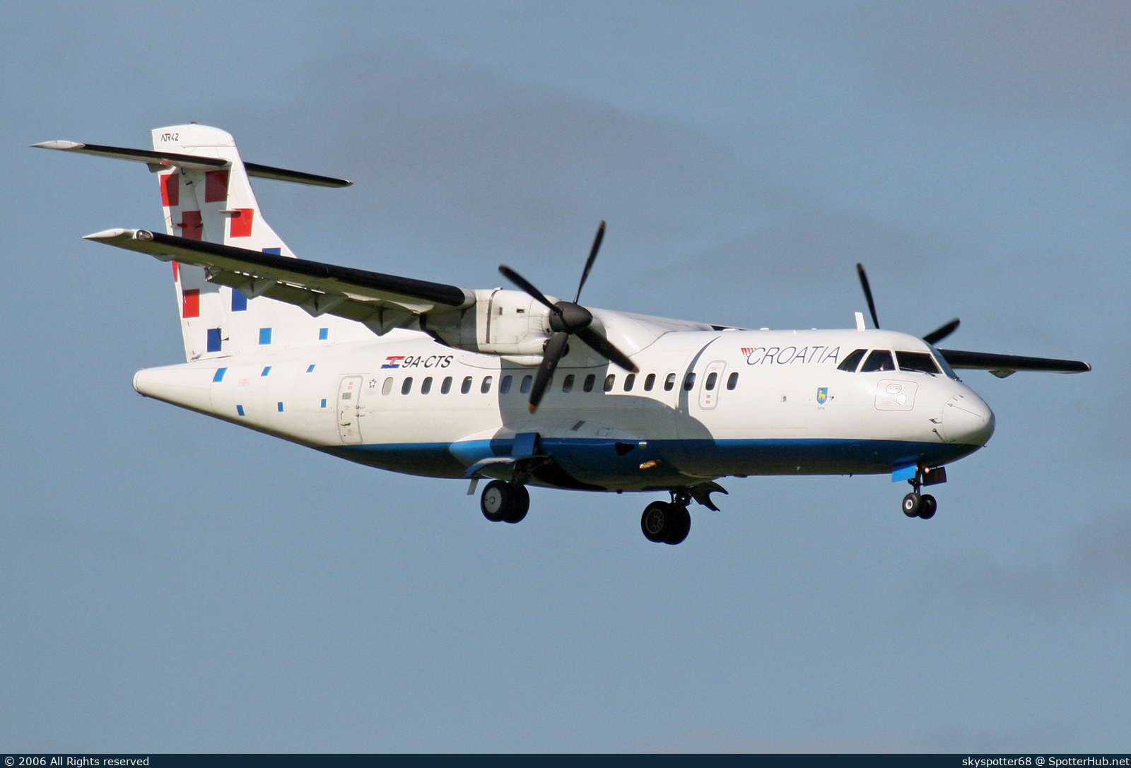 Photo of 9A-CTS - ATR 42-300 operated by Croatia Airlines