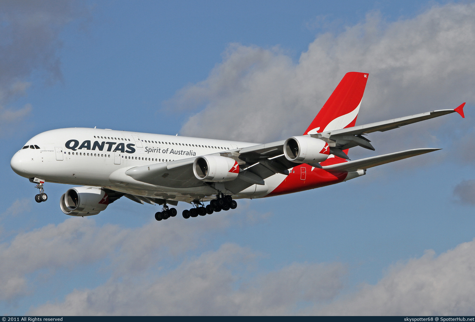 Photo of VH-OQE - Airbus A380-842 operated by Qantas