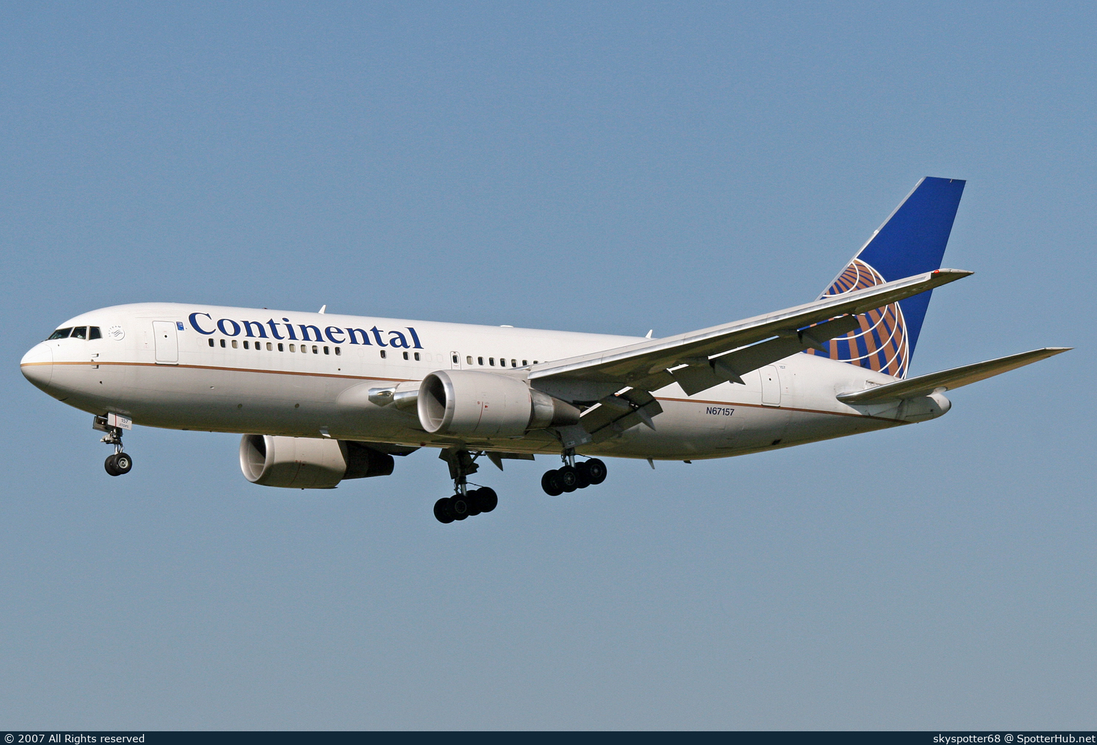 Photo of N67157 - Boeing 767-224(ER) operated by Continental Airlines