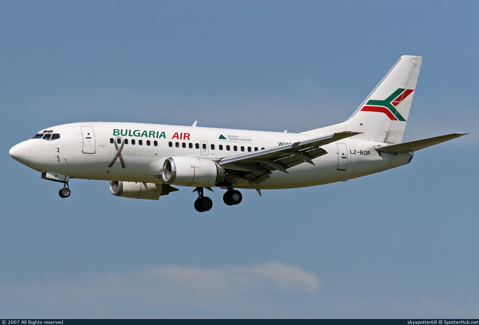 Photo of LZ-BOP - Boeing 737-522 operated by Bulgaria Air
