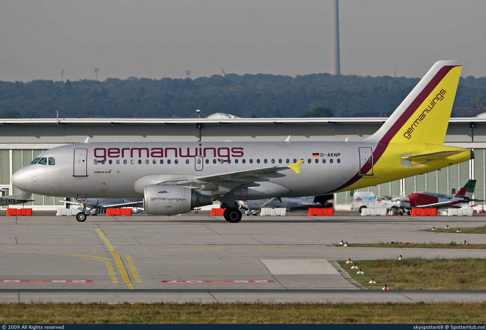 Photo of D-AKNP - Airbus A319-112 operated by Germanwings