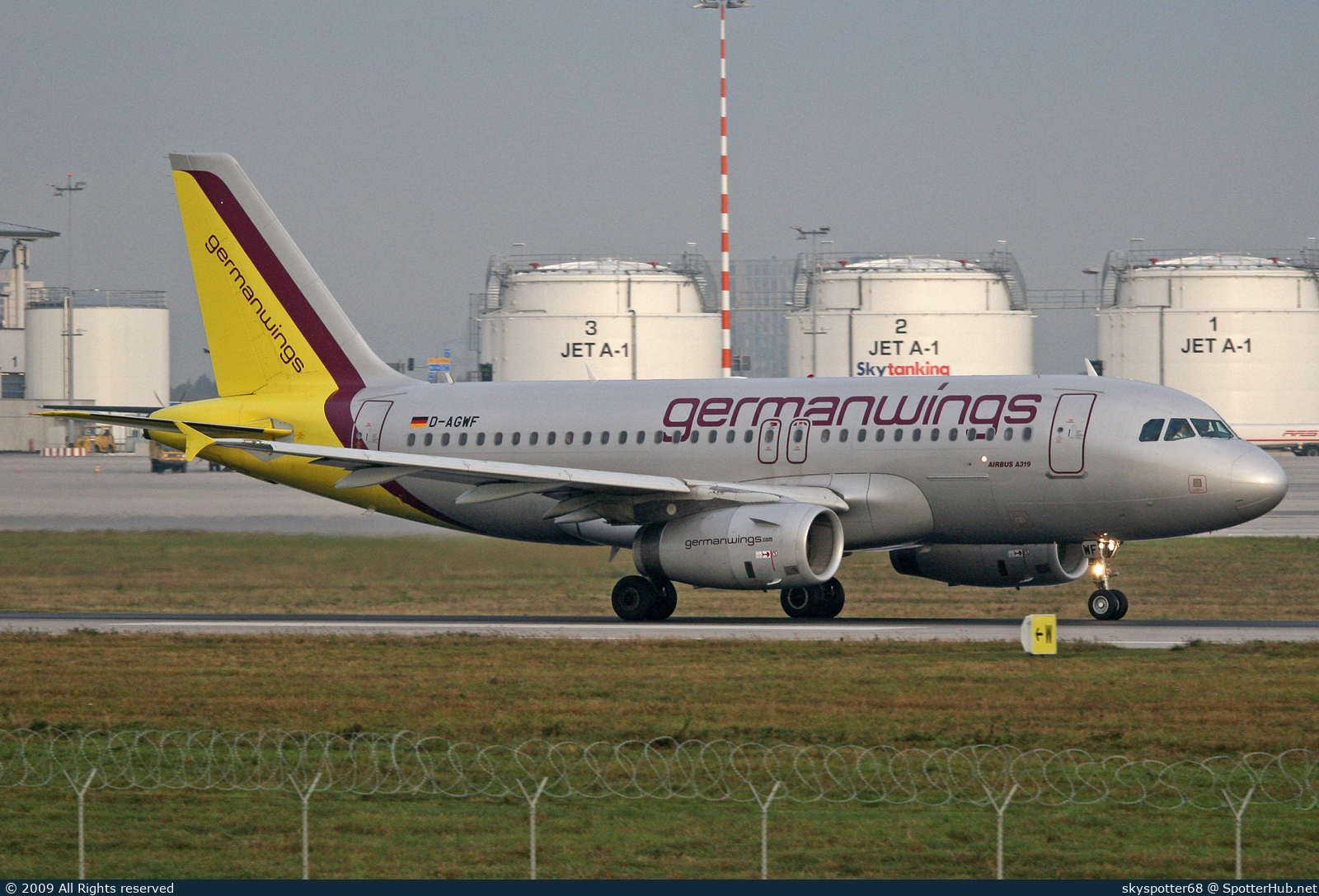 Photo of D-AGWF - Airbus A319-132 operated by Germanwings