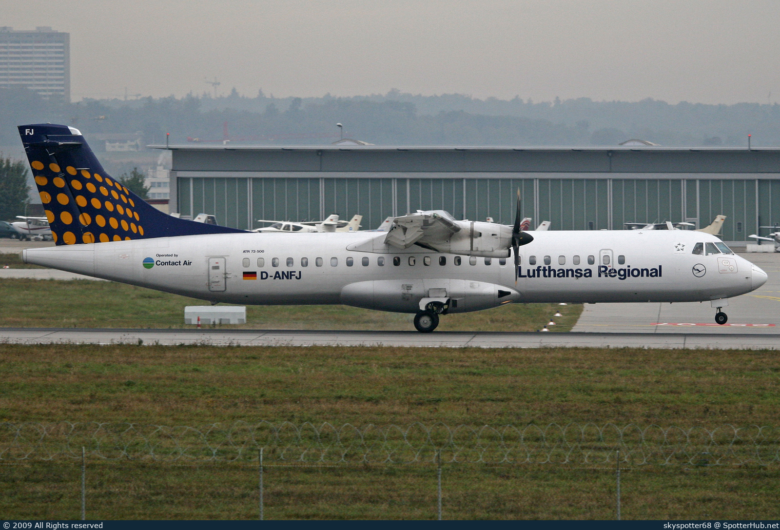 Photo of D-ANFJ - ATR 72-500 operated by Lufthansa Regional (opb Contact Air)