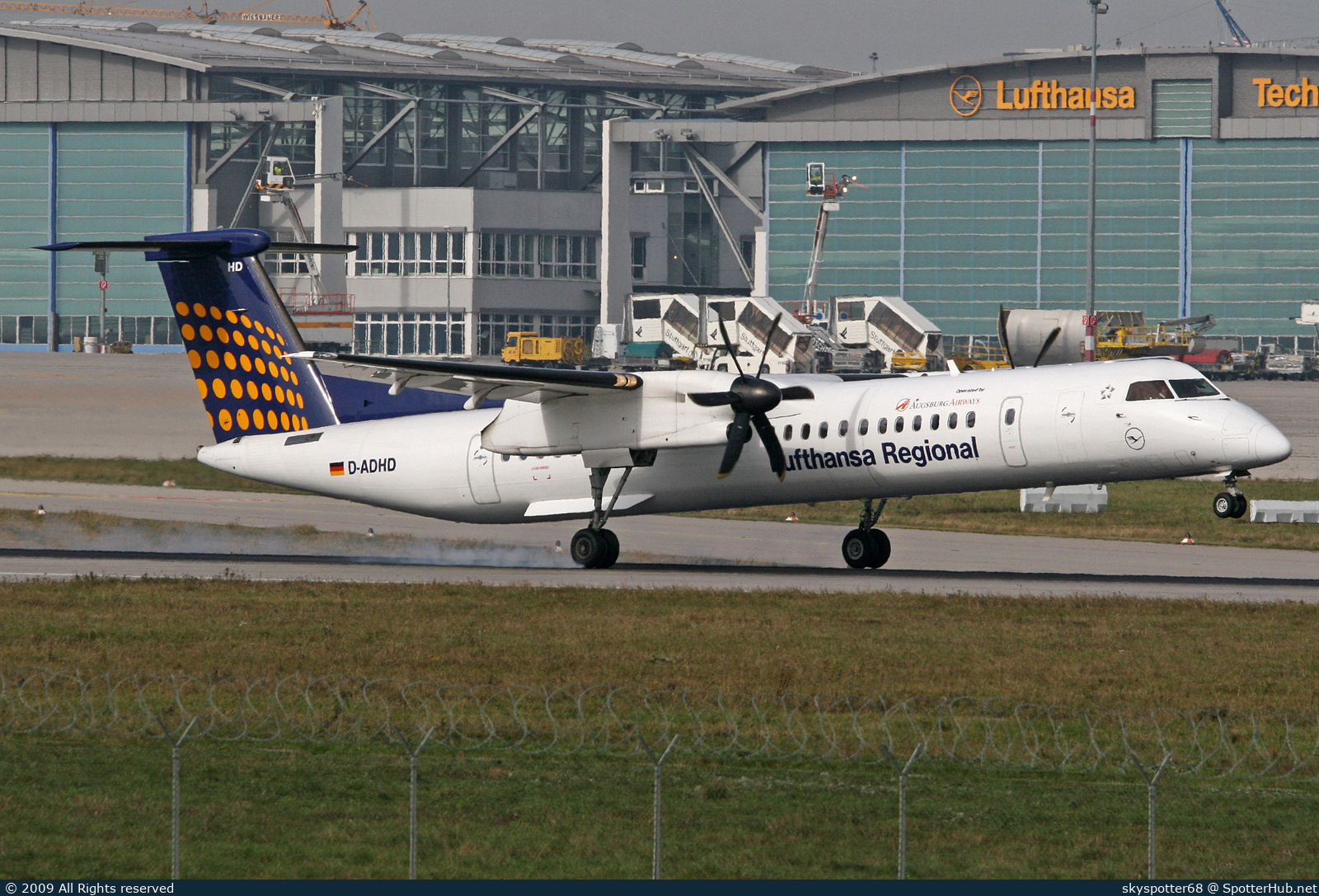 Photo of D-ADHD - Bombardier DHC-8-402 Dash 8 Q400 operated by Lufthansa Regional (opb Augsburg Airways)