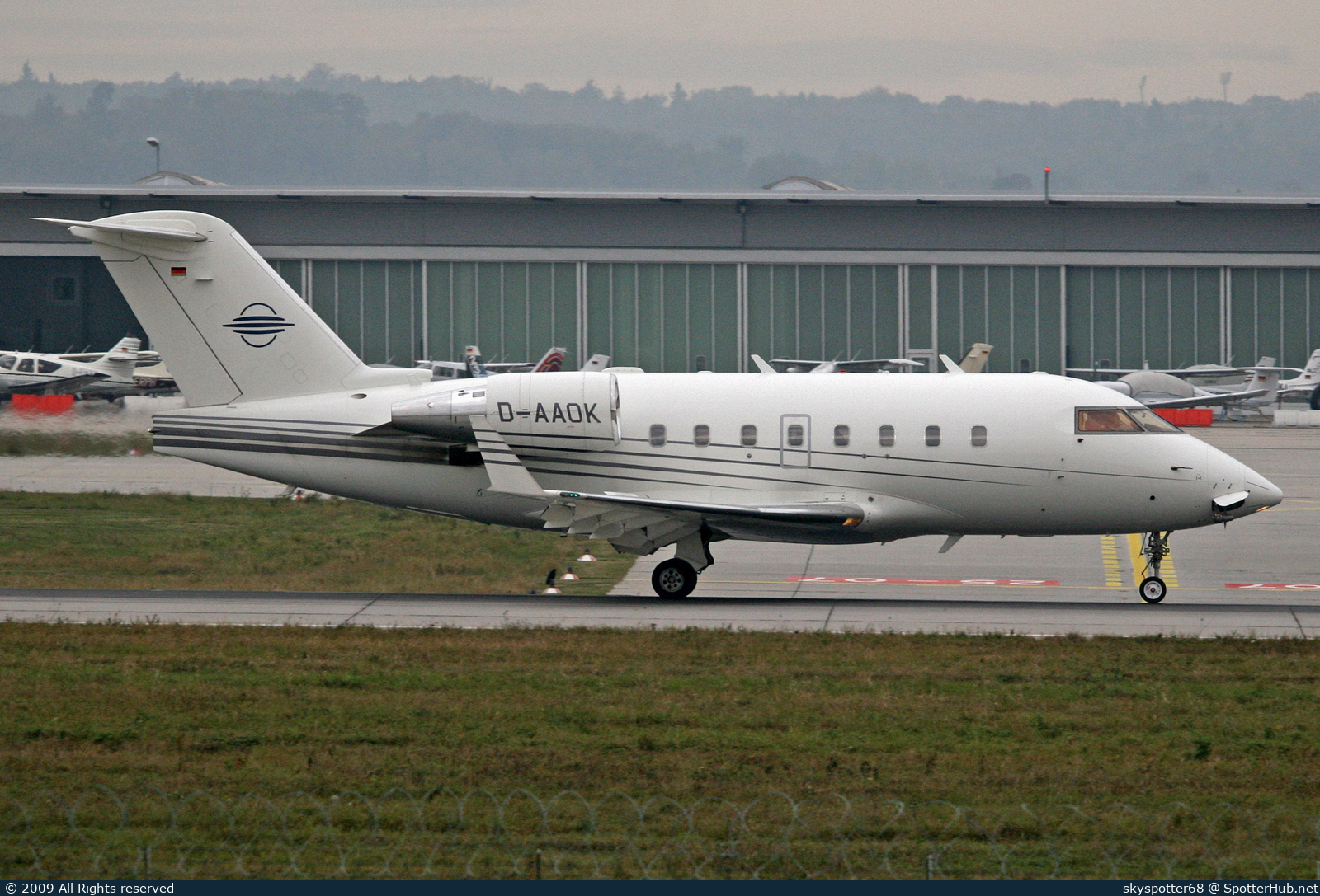 Photo of D-AAOK - Bombardier Challenger 604 operated by Cirrus Airlines