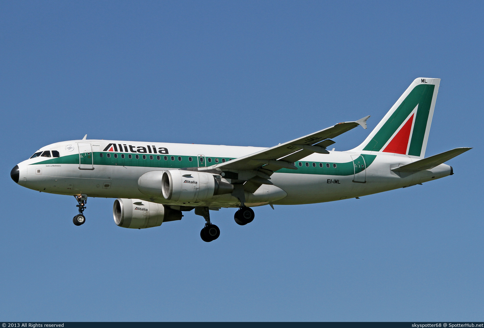 Photo of EI-IML - Airbus A319-112 operated by Alitalia
