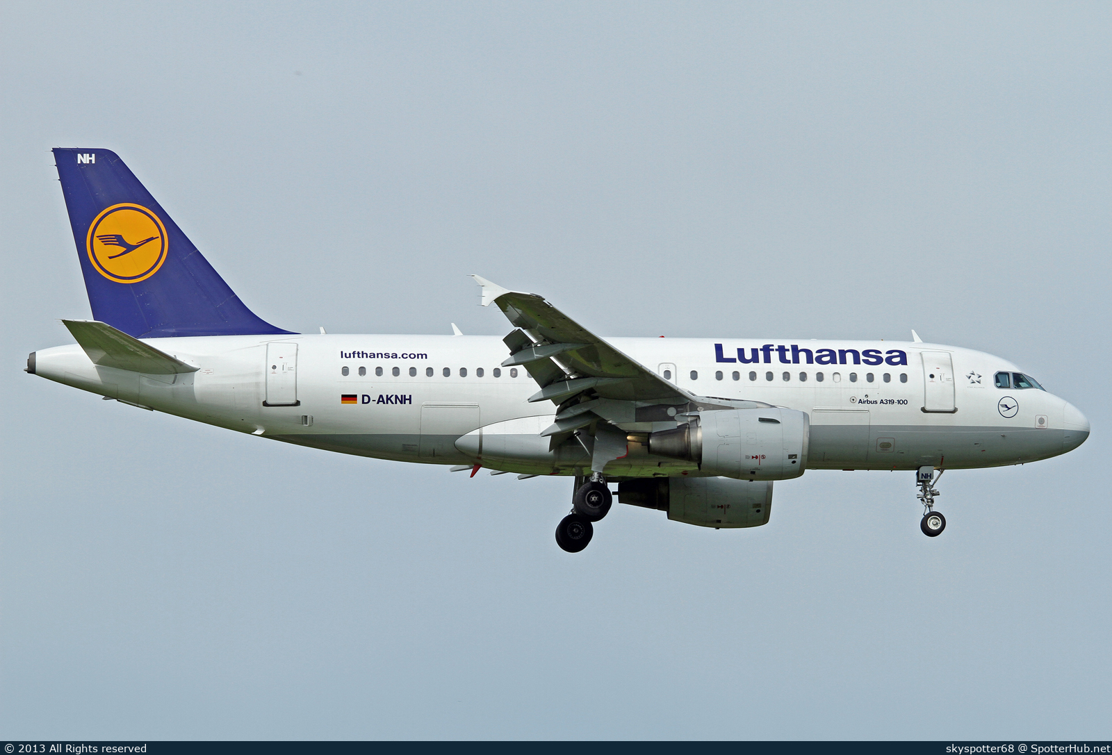Photo of D-AKNH - Airbus A319-112 operated by Lufthansa
