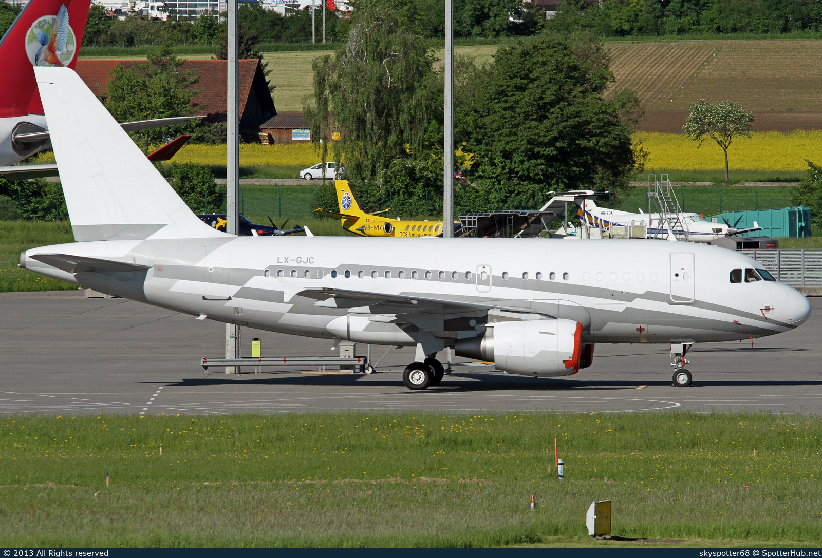 Photo of LX-GJC - Airbus A318-112(CJ) Elite operated by Global Jet Luxembourg