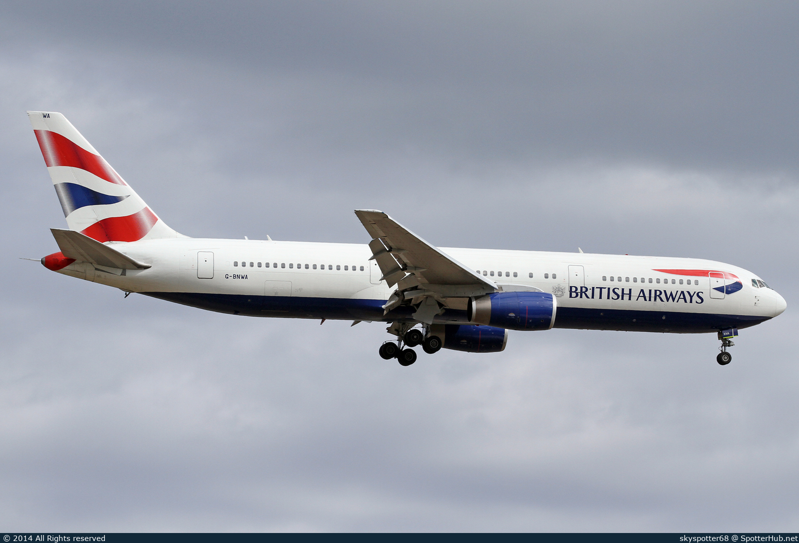 Photo of G-BNWA - Boeing 767-336(ER) operated by British Airways