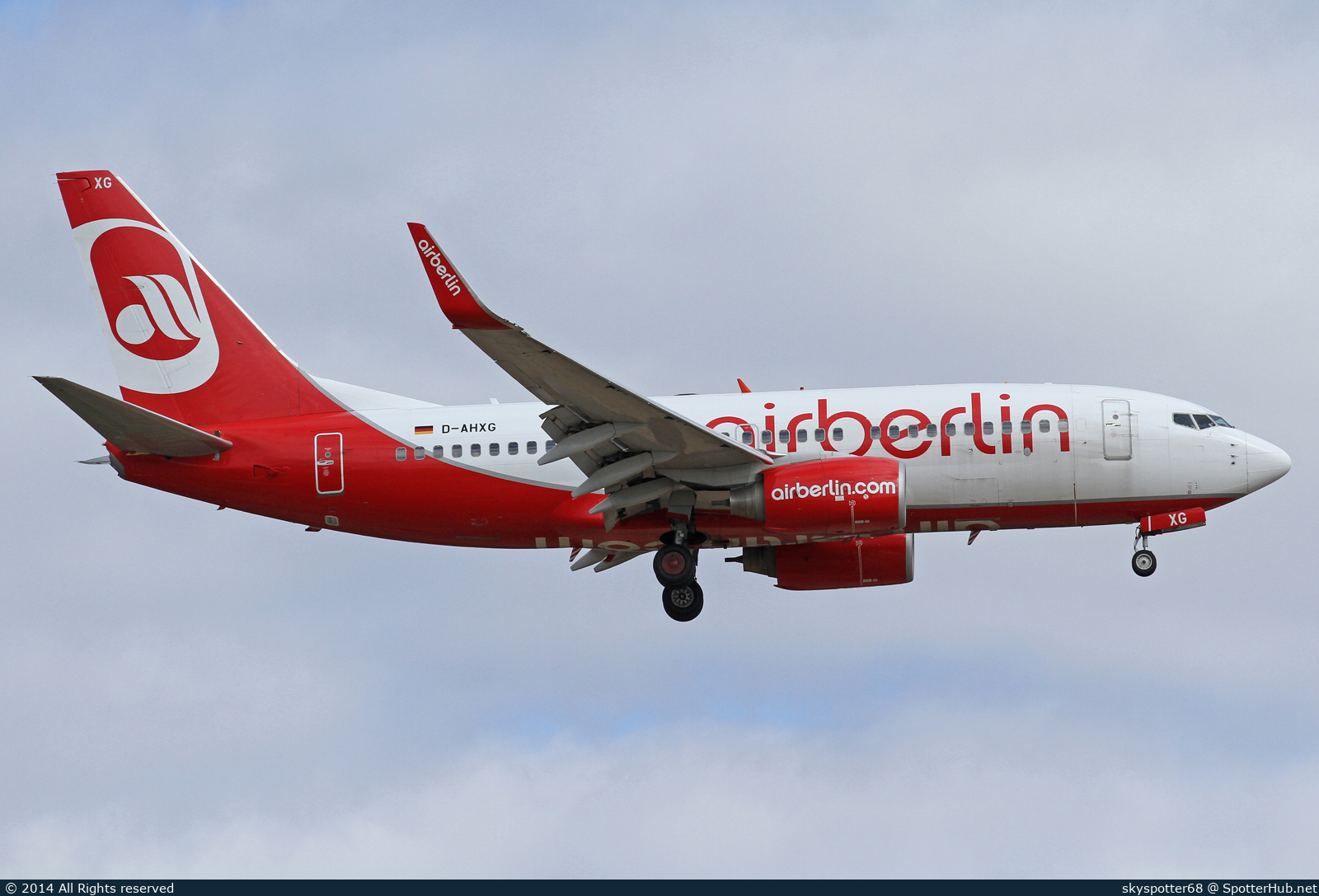 Photo of D-AHXG - Boeing 737-7K5 operated by Air Berlin (opb TUIfly)
