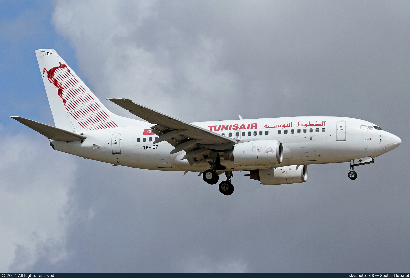 Photo of TS-IOP - Boeing 737-6H3 operated by Tunisair