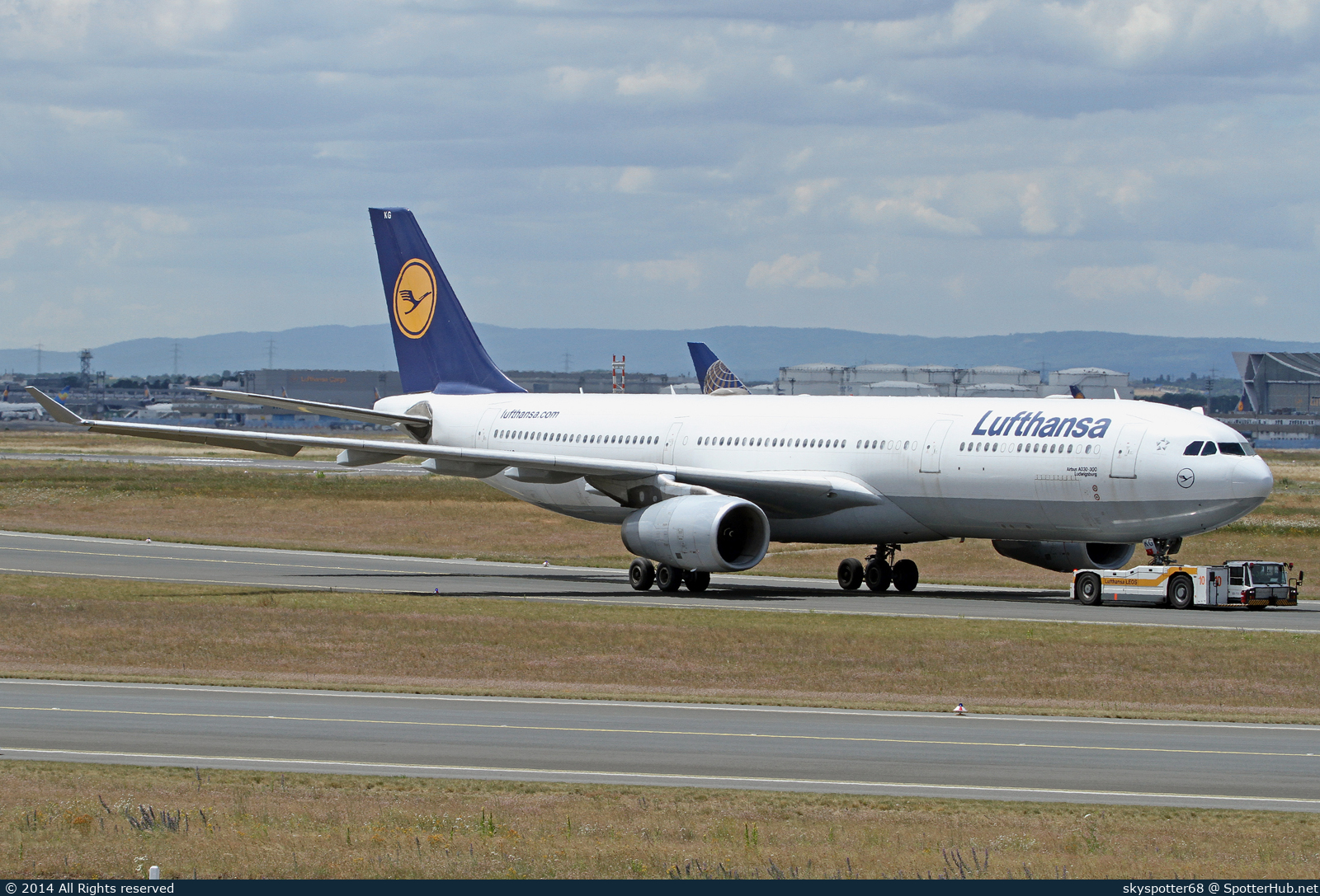 Photo of D-AIKG - Airbus A330-343 operated by Lufthansa