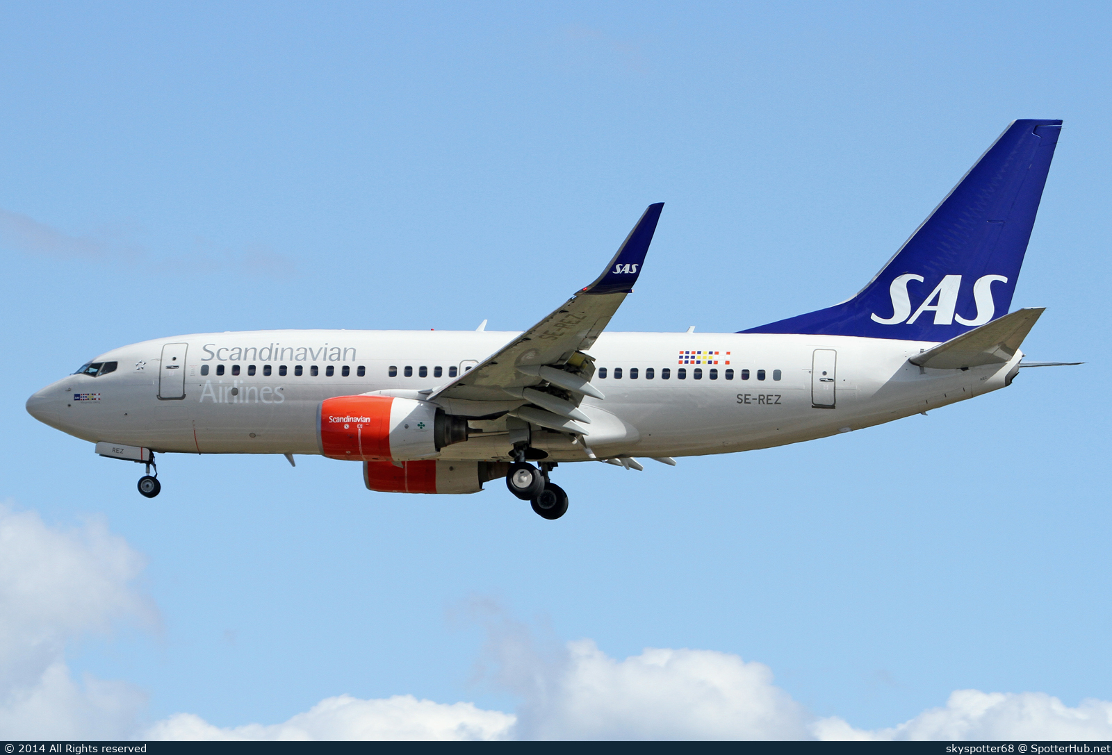 Photo of SE-REZ - Boeing 737-76N operated by SAS Scandinavian Airlines