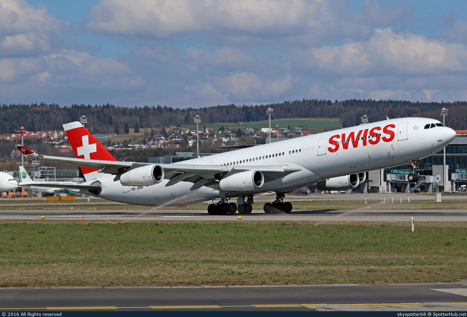 Photo of HB-JMN - Airbus A340-313 operated by Swiss International Air Lines