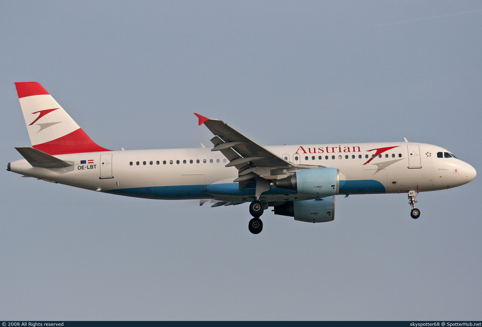 Photo of OE-LBT - Airbus A320-214 operated by Austrian Airlines