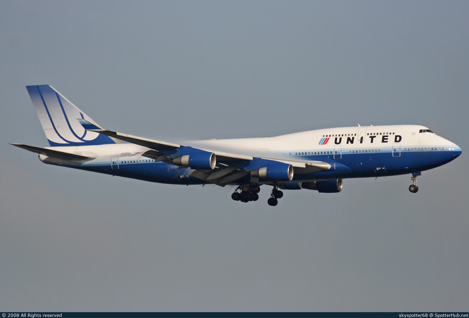 Photo of N182UA - Boeing 747-422 operated by United Airlines