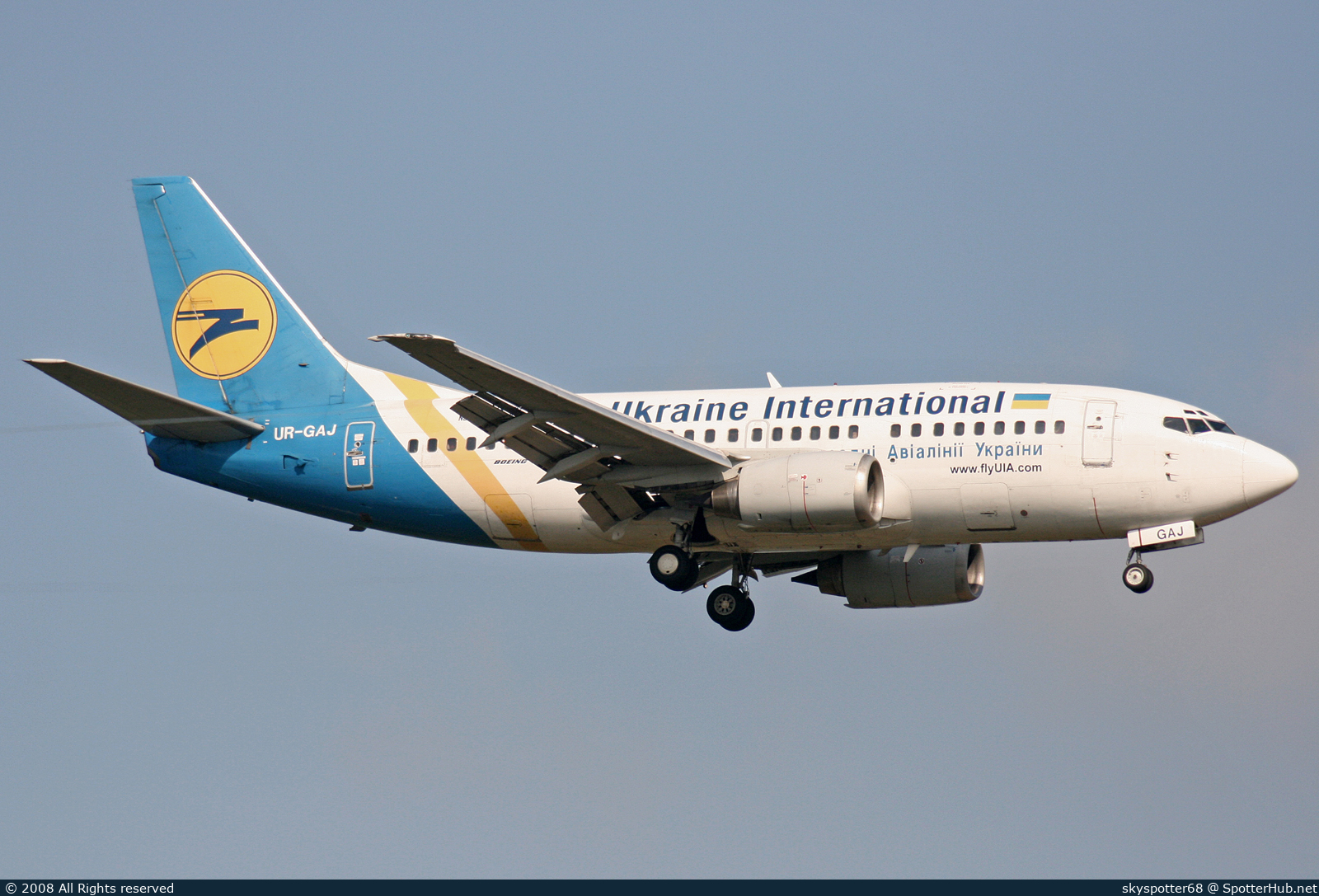 Photo of UR-GAJ - Boeing 737-5Y0 operated by Ukraine International Airlines