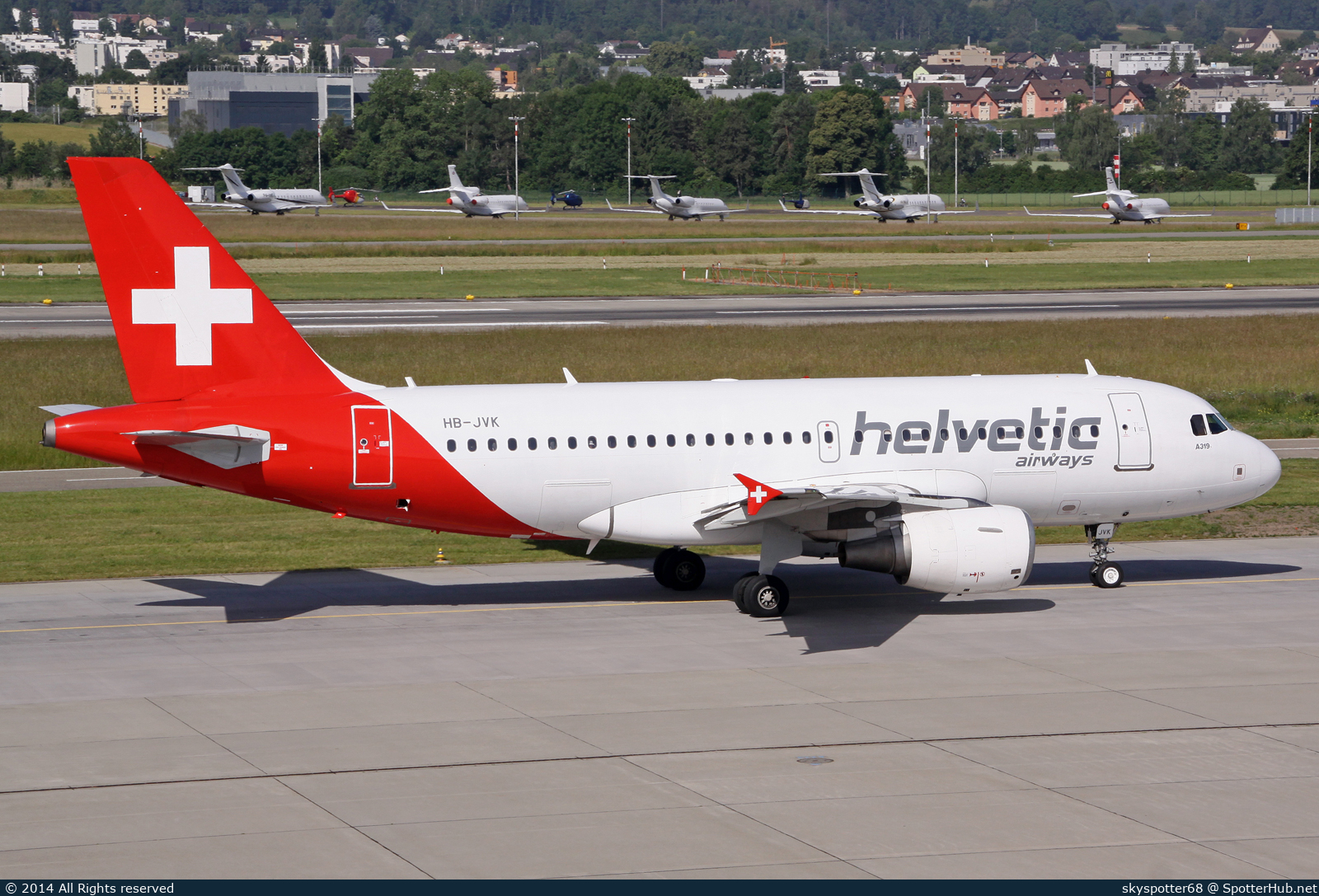 Photo of HB-JVK - Airbus A319-112 operated by Helvetic Airways