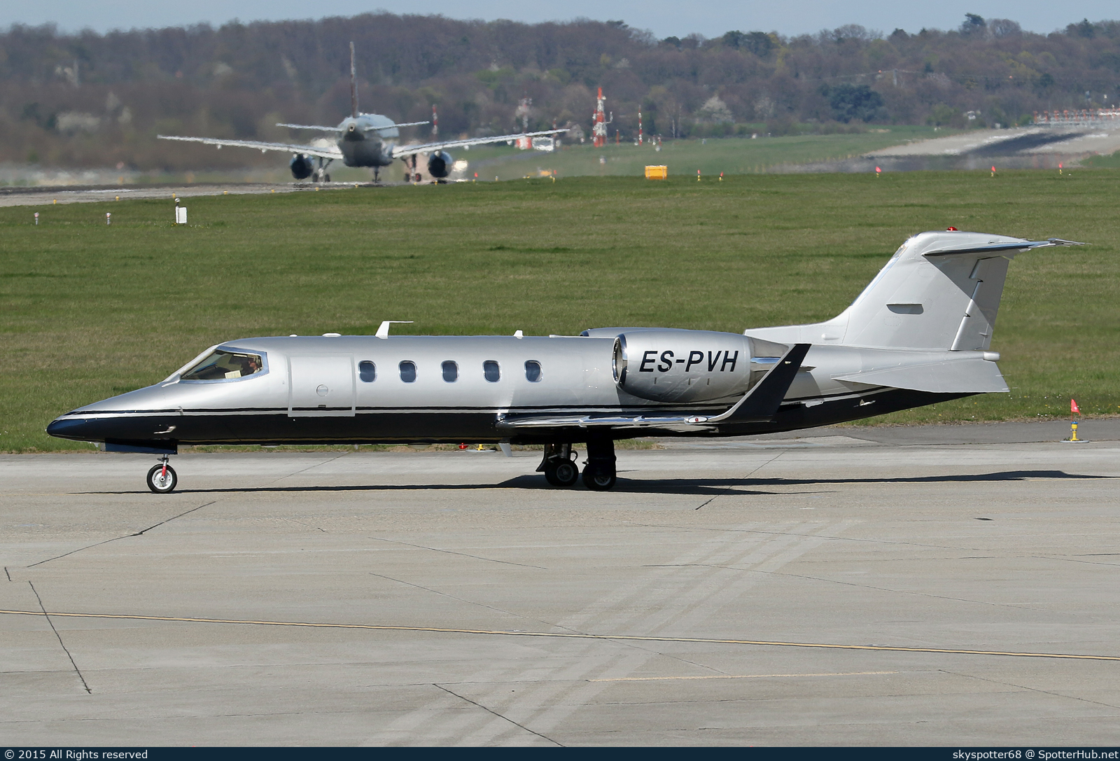 Photo of ES-PVH - Bombardier Learjet 31A operated by Avies