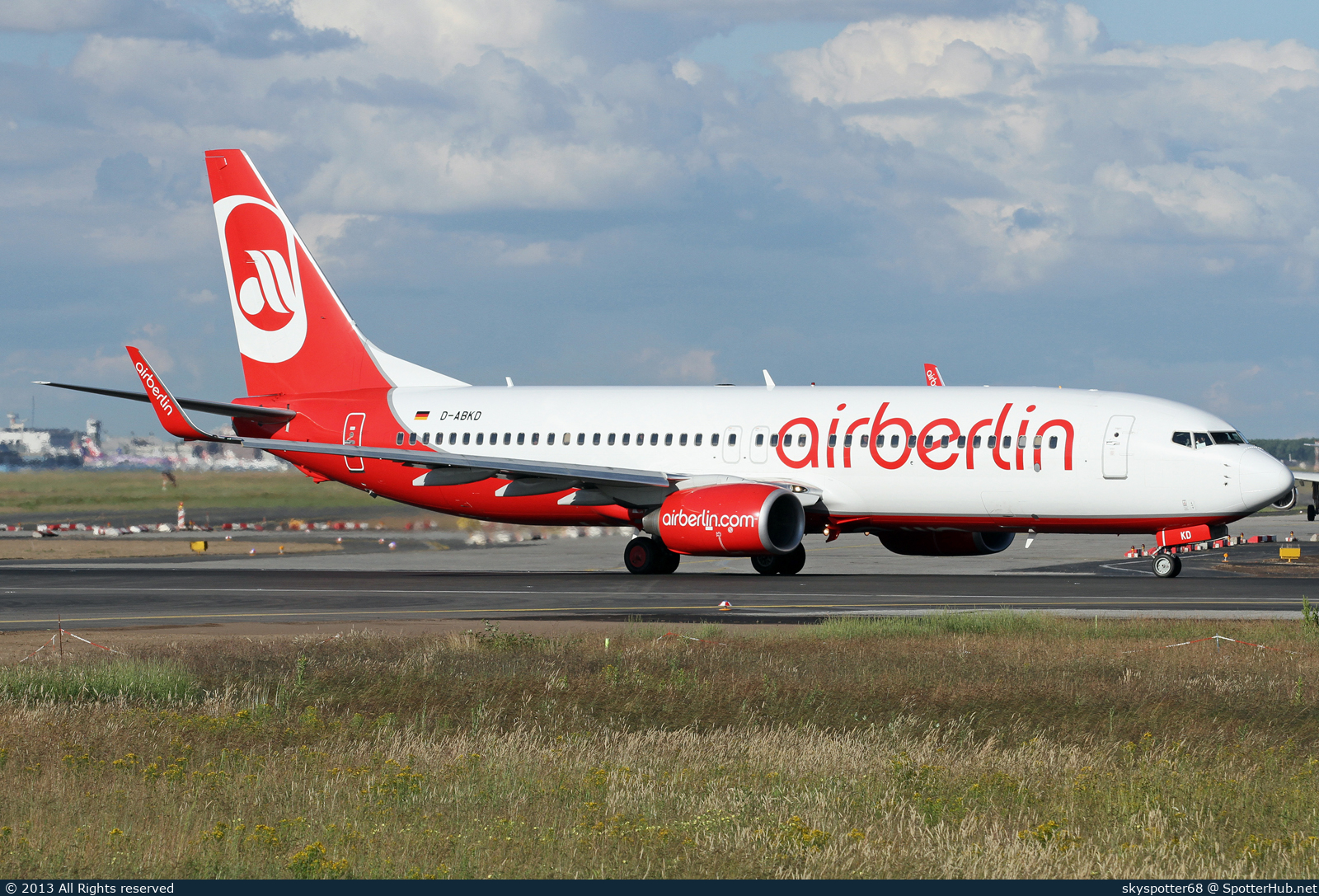 Photo of D-ABKD - Boeing 737-86J operated by Air Berlin