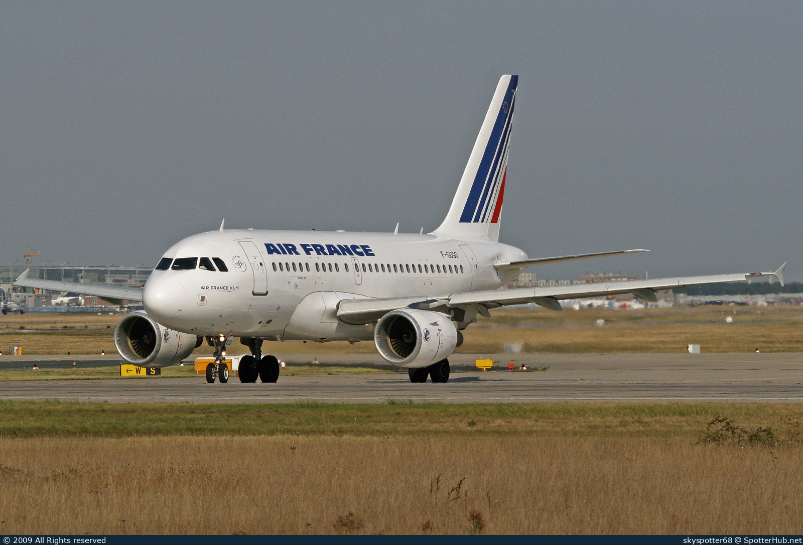 Photo of F-GUGO - Airbus A318-111 operated by Air France