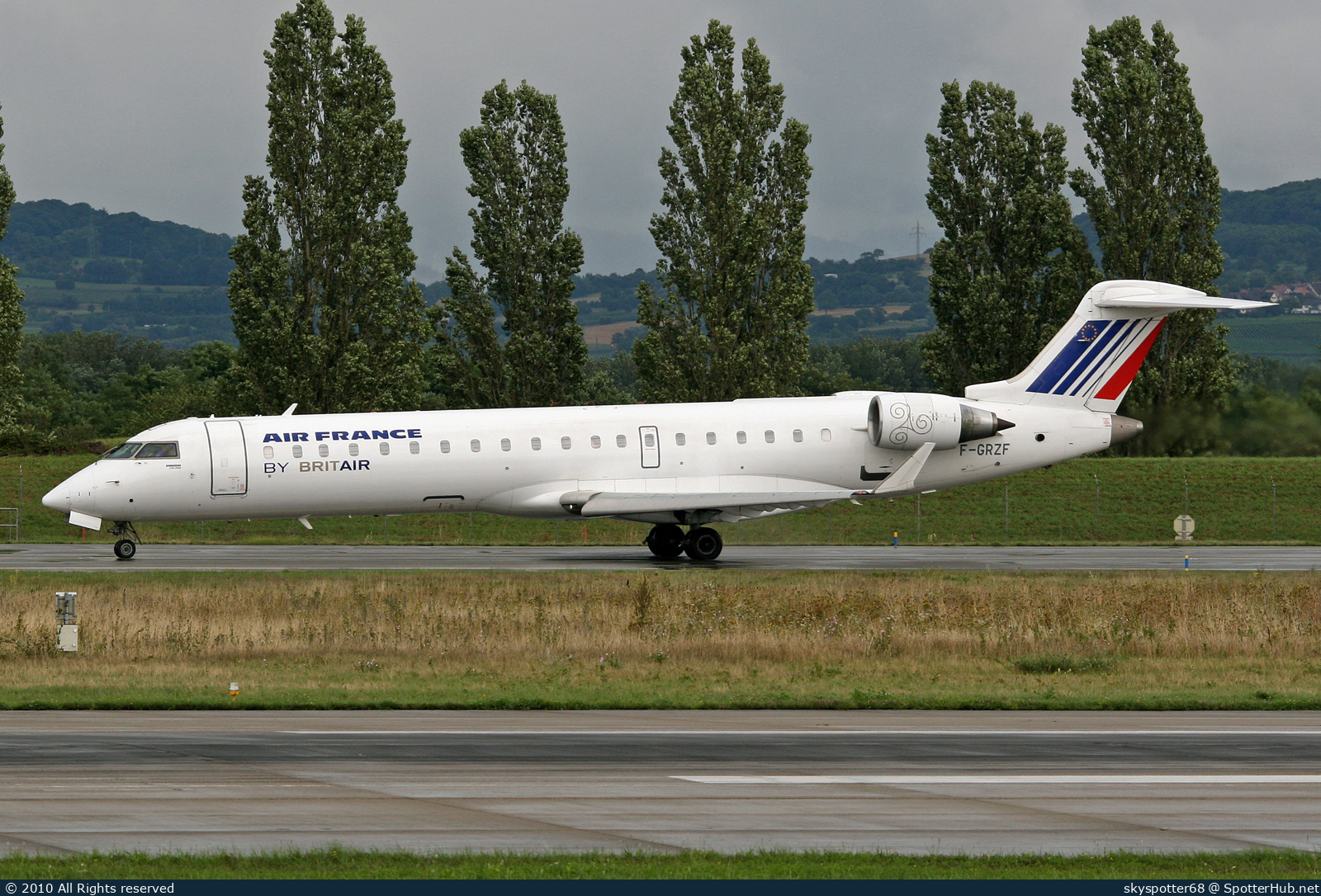 Photo of F-GRZF - Bombardier CRJ-701 operated by Air France (opb Brit Air)