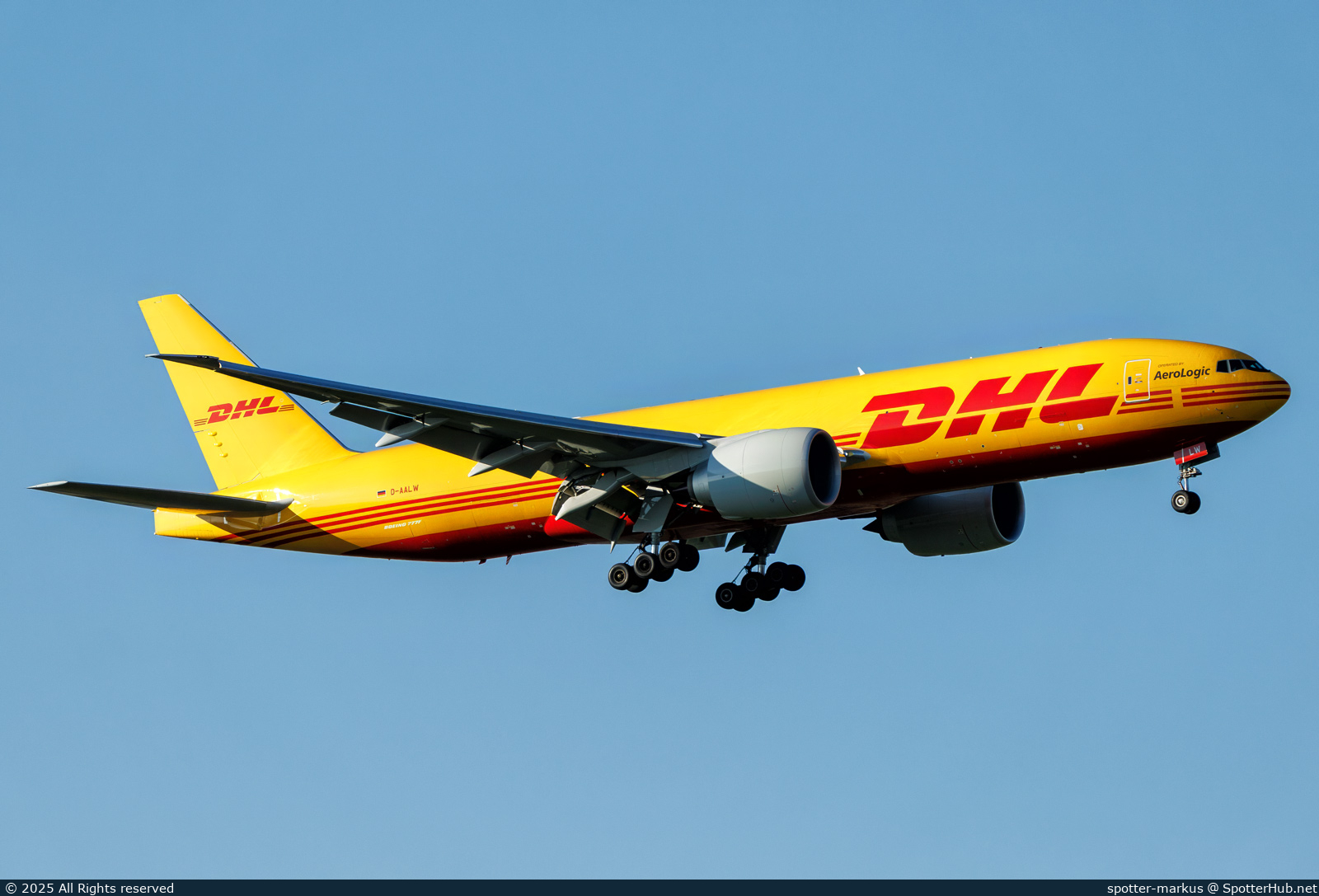 Photo of D-AALW - Boeing 777-F operated by AeroLogic