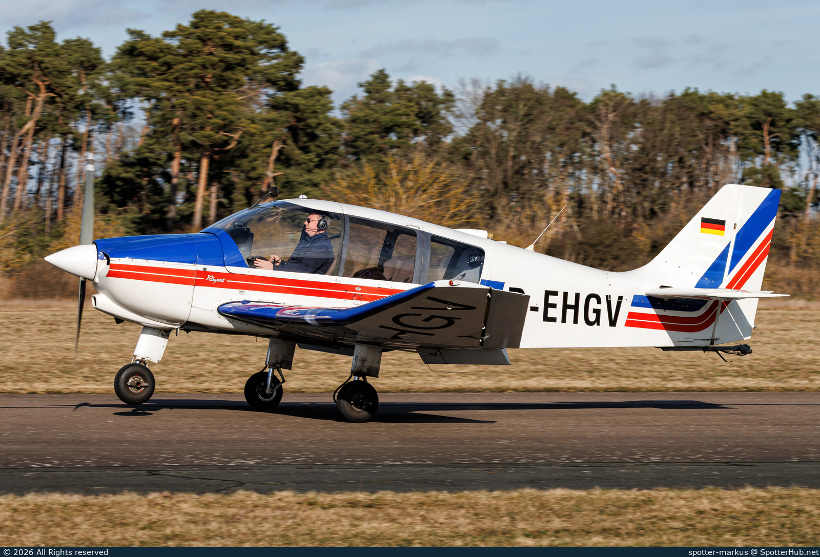 Photo of D-EHGV - Robin DR400/180 Régent operated by Flugschule Hans Grade
