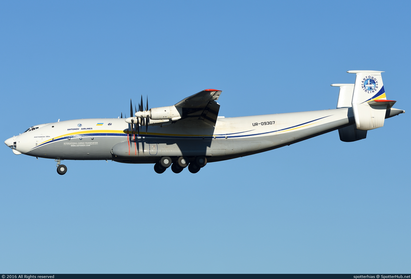 Photo of UR-09307 - Antonov An-22A operated by Antonov Airlines