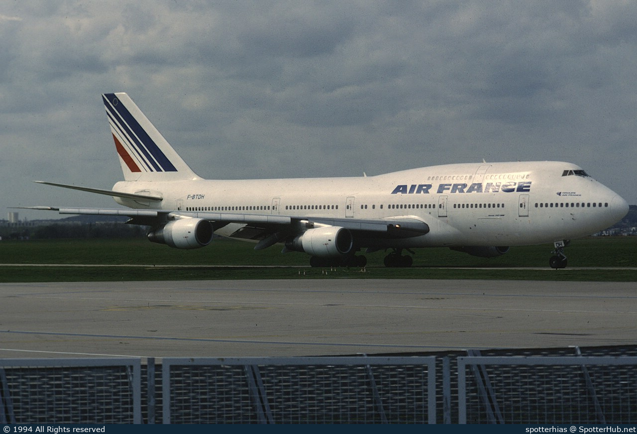 Photo of F-BTDH - Boeing 747-2B3B(M)(SUD) operated by Air France