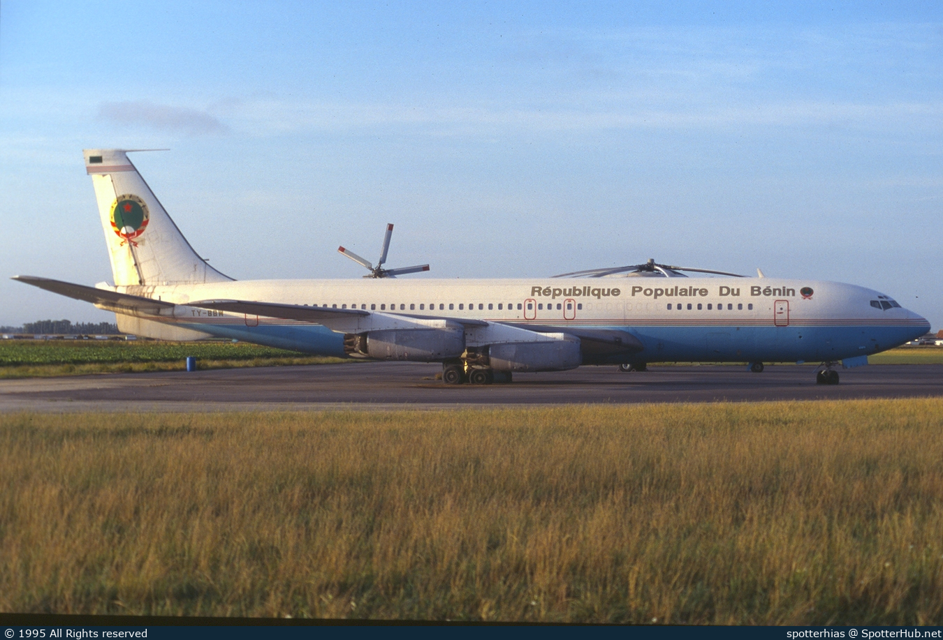 Photo of TY-BBW - Boeing 707-321 operated by Government of Benin