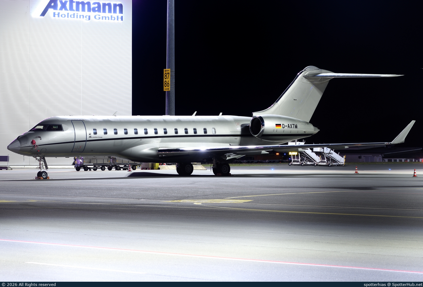 Photo of D-AXTM - Bombardier Global 6000 operated by FAI Rent-a-Jet
