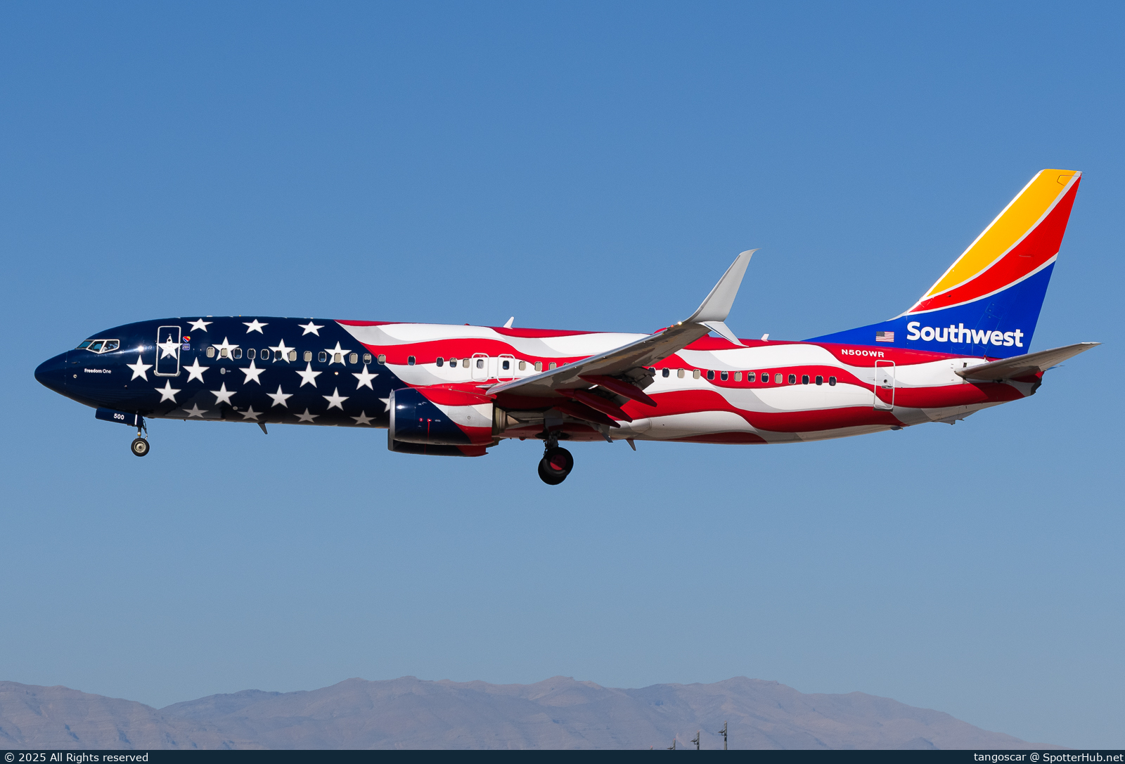 Photo of N500WR - Boeing 737-8H4 operated by Southwest Airlines