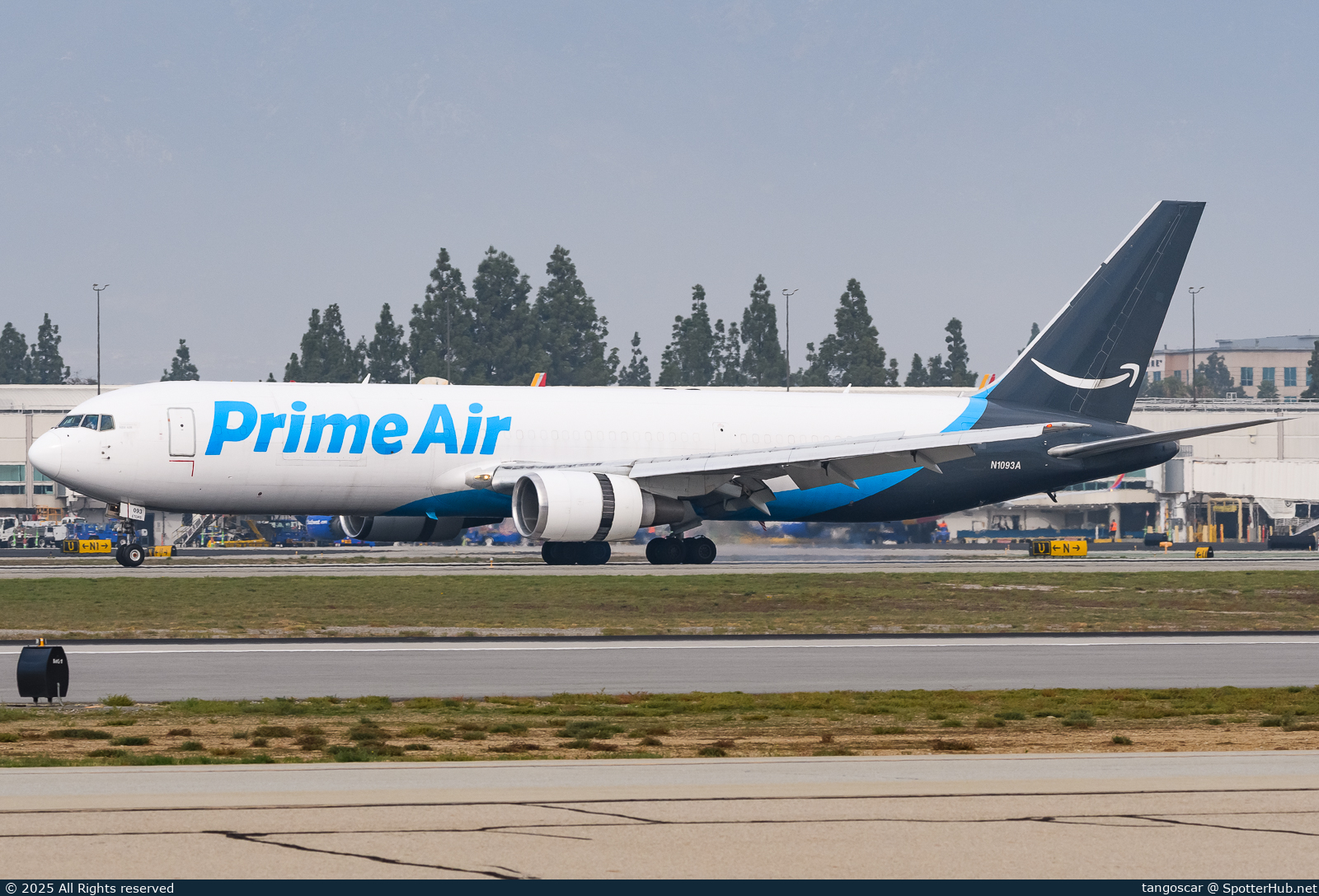 Photo of N1093A - Boeing 767-36N(ER)(BDSF) operated by Amazon Prime Air (opb Atlas Air)