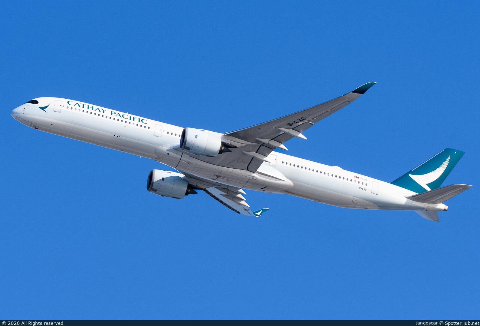 Photo of B-LXC - Airbus A350-1041 operated by Cathay Pacific Airways