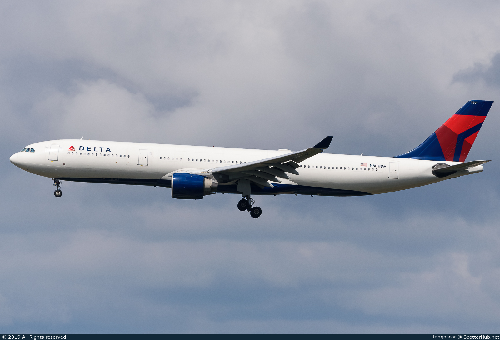 Photo of N801NW - Airbus A330-323 operated by Delta Air Lines