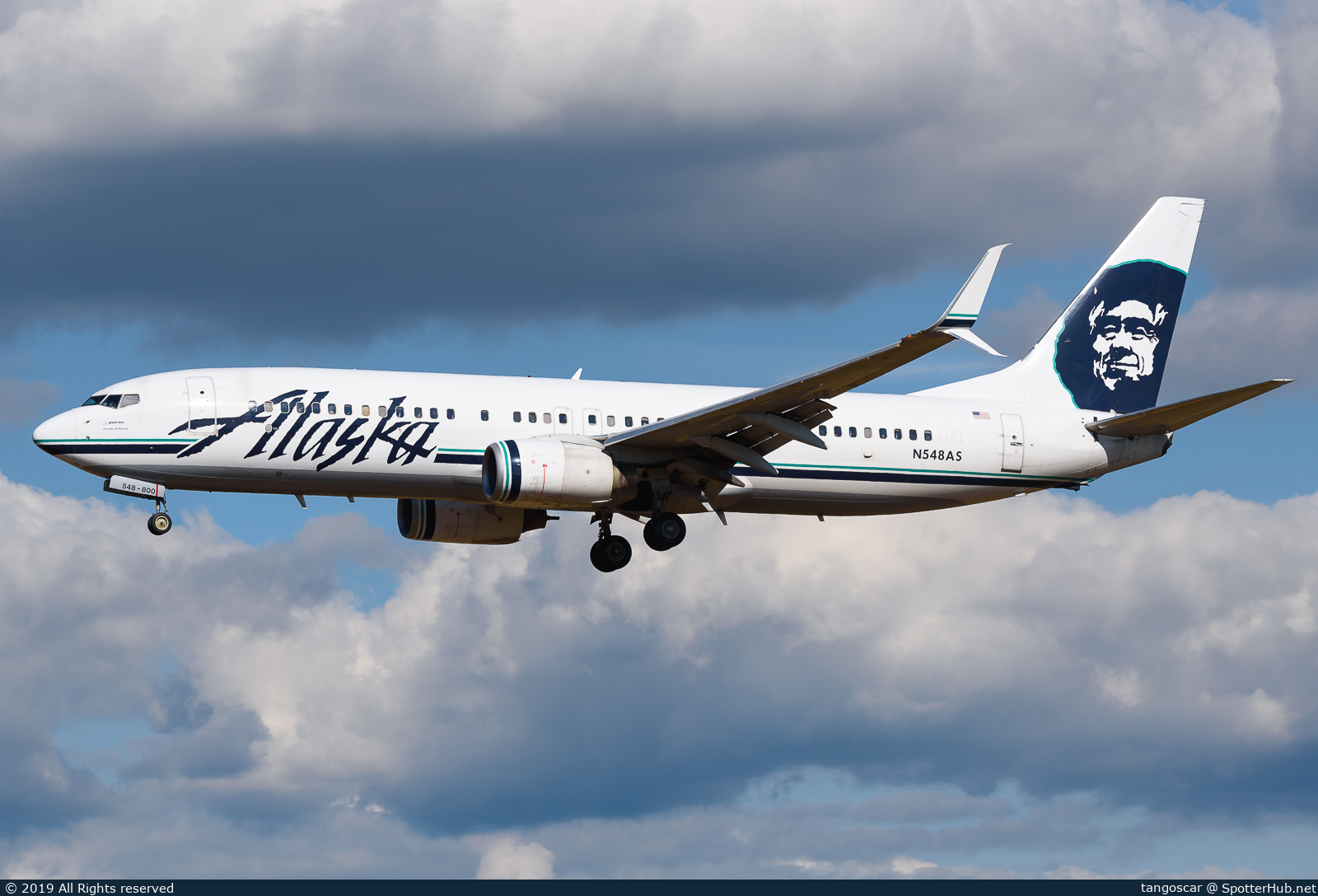 Photo of N548AS - Boeing 737-890 operated by Alaska Airlines