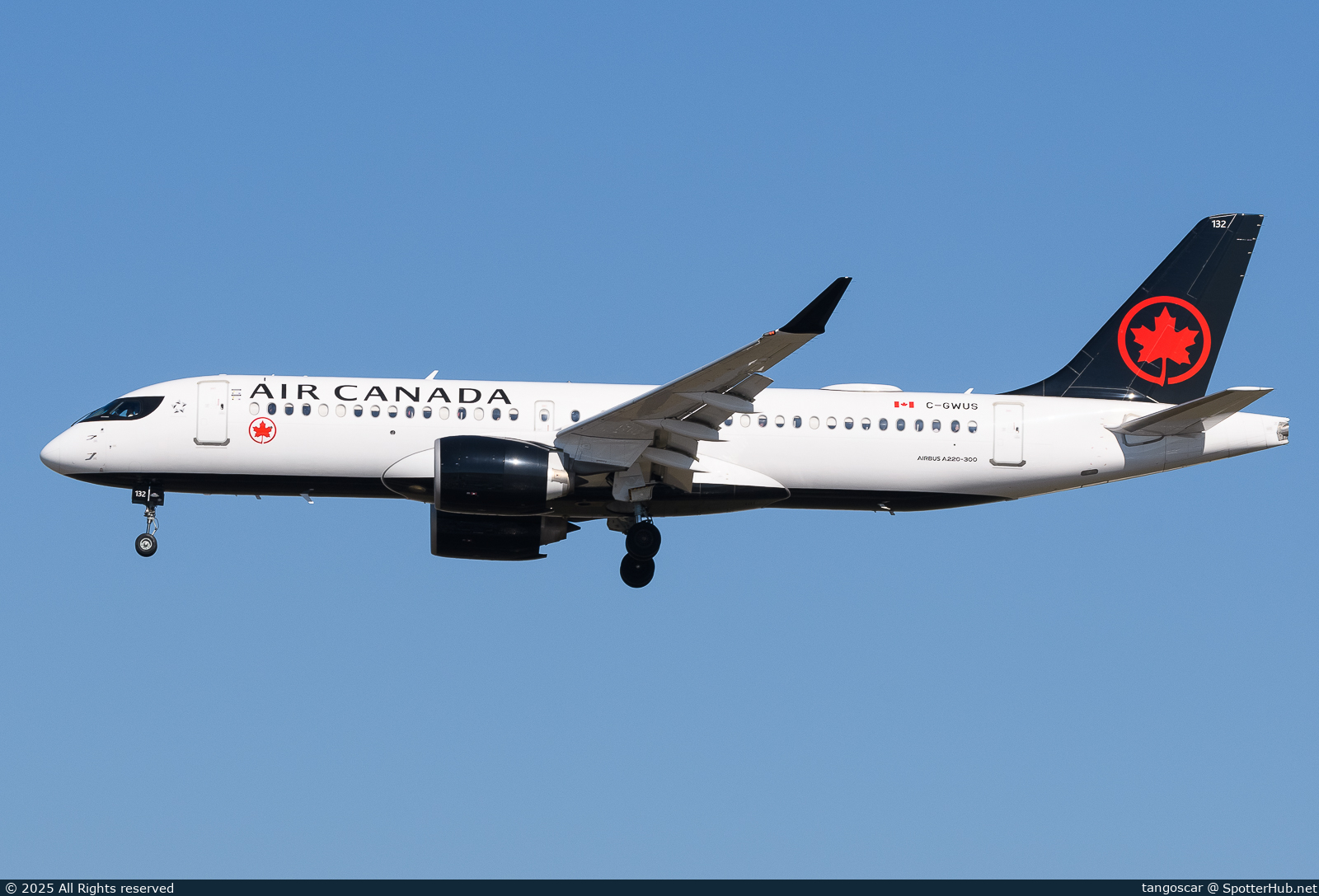Photo of C-GWUS - Airbus A220-300 operated by Air Canada