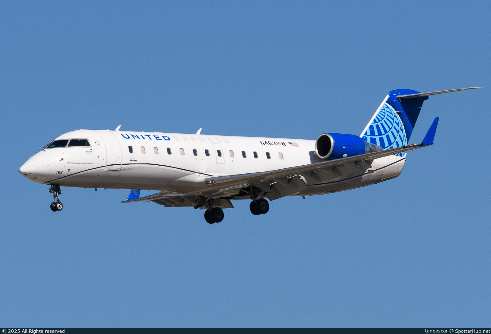 Photo of N463SW - Bombardier CRJ-200LR operated by United Express (opb SkyWest Airlines)